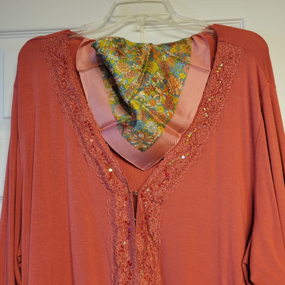 Emma James Woman Soft Sequined Cardigan Shrug ~ Pretty & Sparkly ~ (1X?) FINAL - Picture 2 of 8